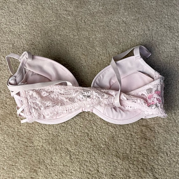 Pale Pink Bra - 32C - Picture 4 of 4